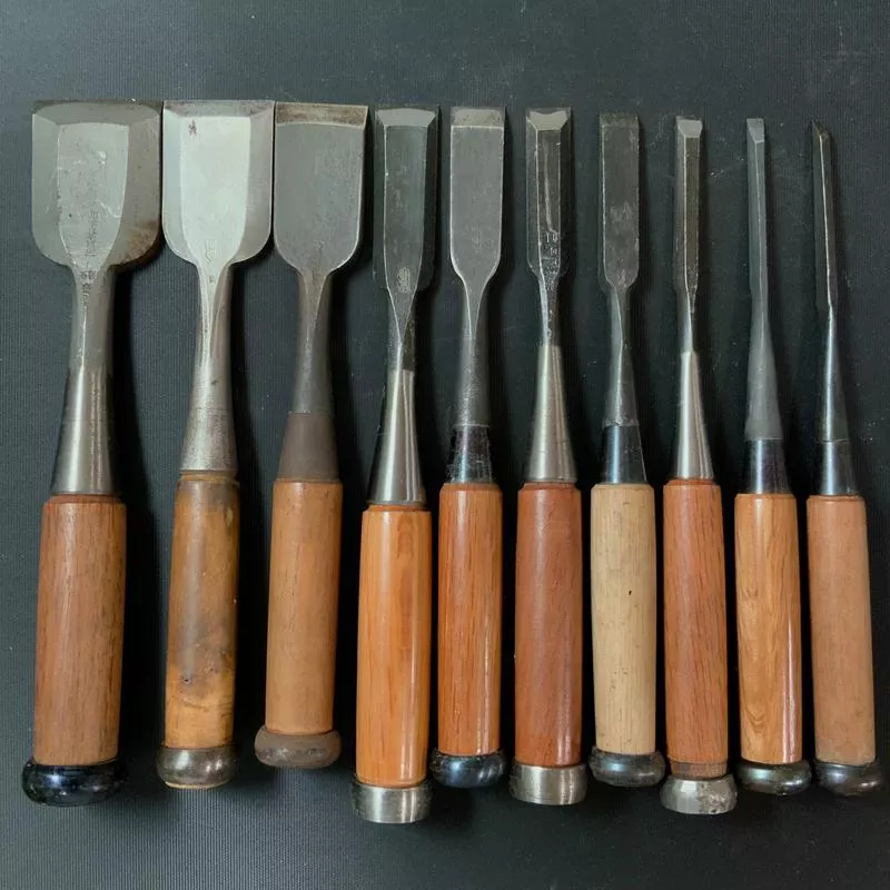 #M156Mixed set for beginner Bench chisels set by unknown smith